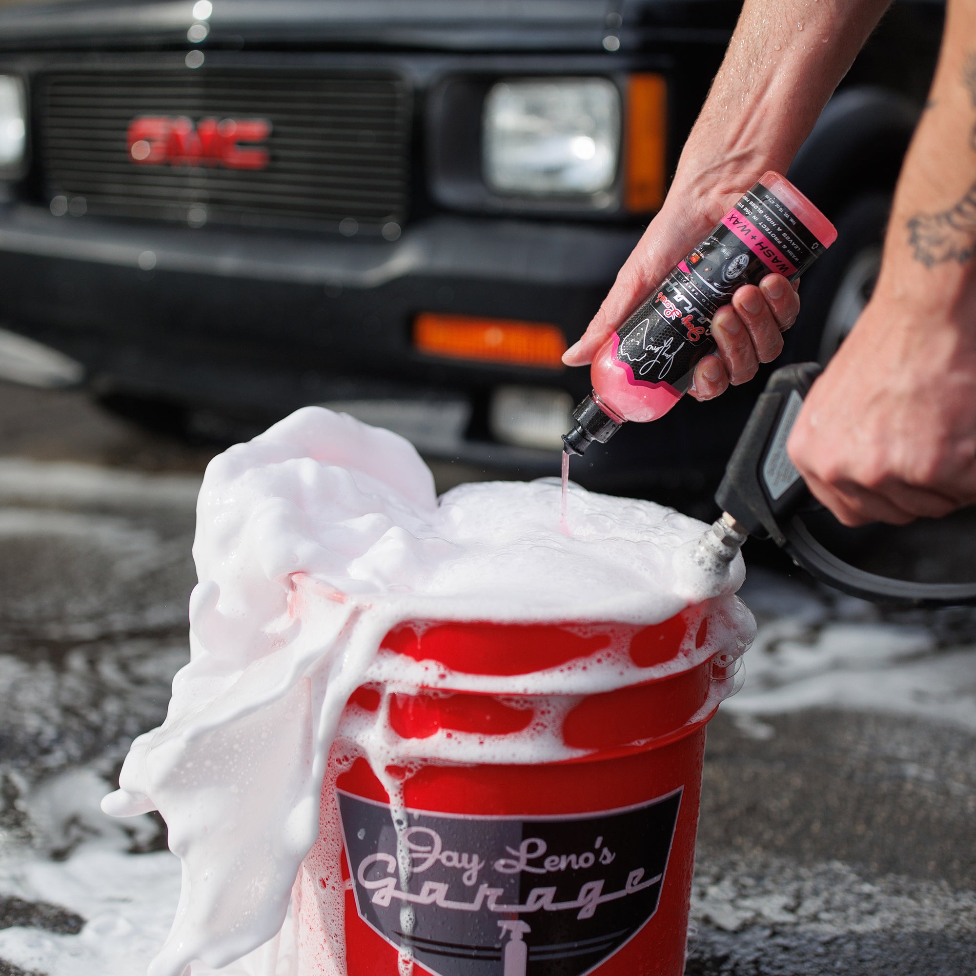 Wash and Wax Car Wash Shampoo