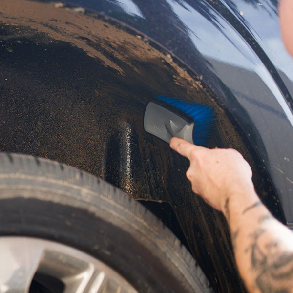 9 Griptek Tire & Fender Scrub Brush – Leno's Garage